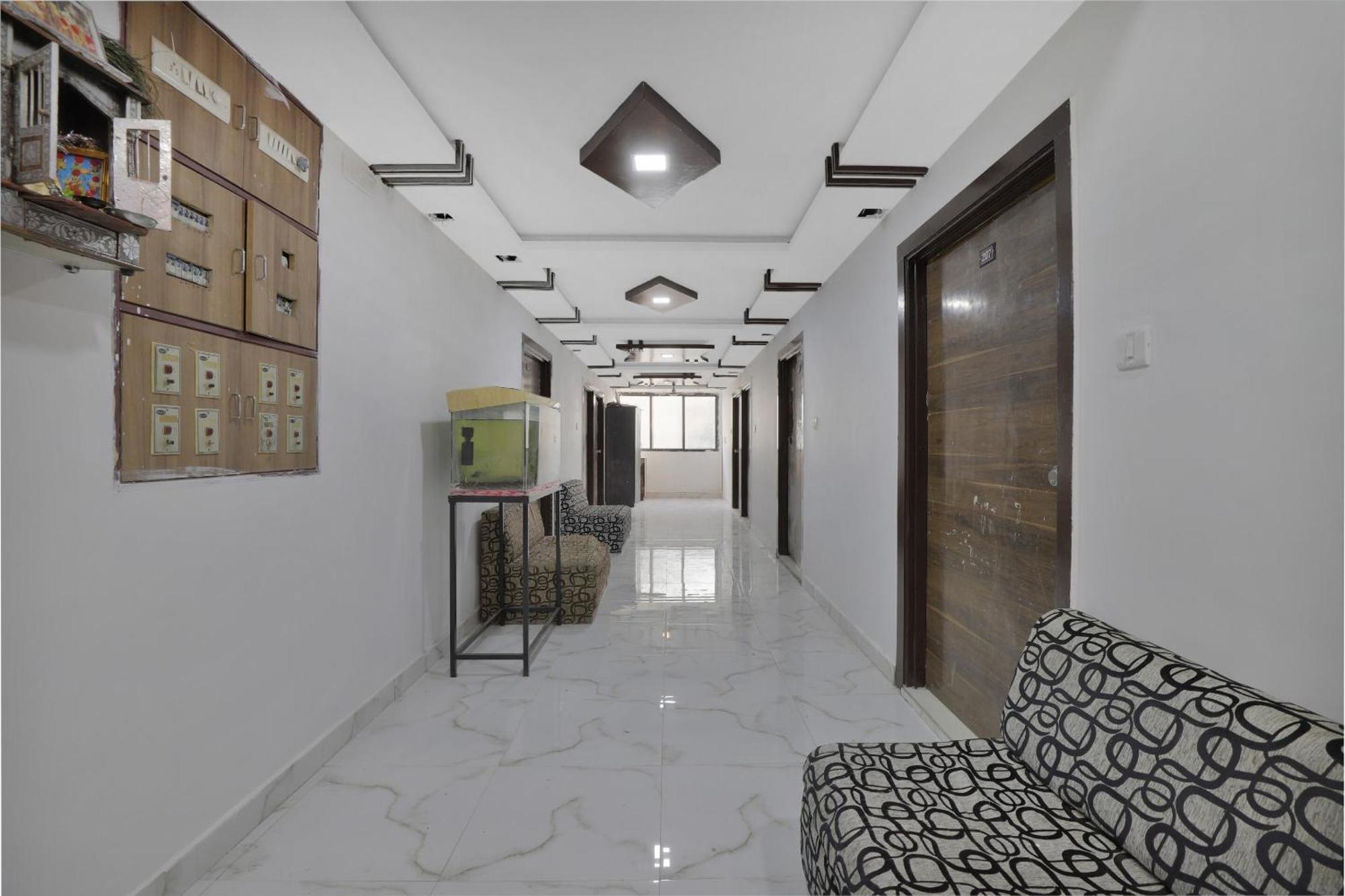 אחמדאבאד Hotel O Rudra Palace מראה חיצוני תמונה